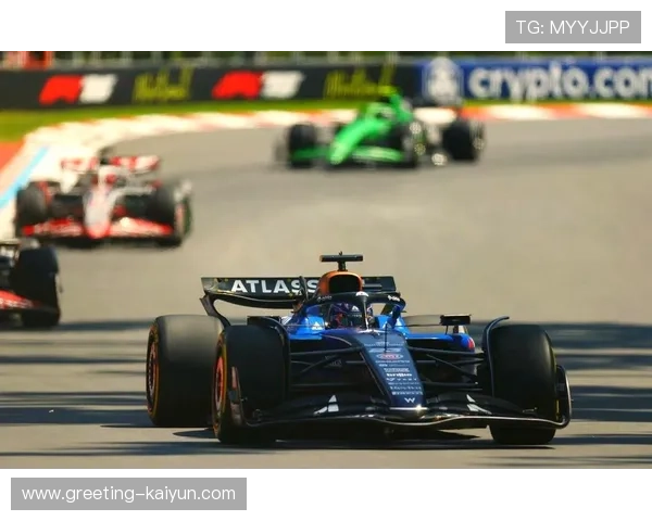 F1赛季最新动向：赛车技术革新与车手阵容变动引发热议