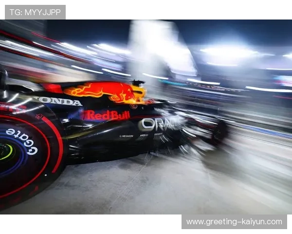 F1赛季精彩回顾：红牛强势主宰赛场 车队与车手激烈角逐引人入胜