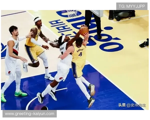NBA赛场风云再起巨星对决引爆季后赛格局各队争冠形势愈发扑朔迷离