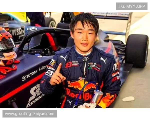 网球赛场风云再起 新星崭露头角 老将再度挑战巅峰之路